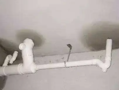 旅顺口卫生间测漏水的几种情景